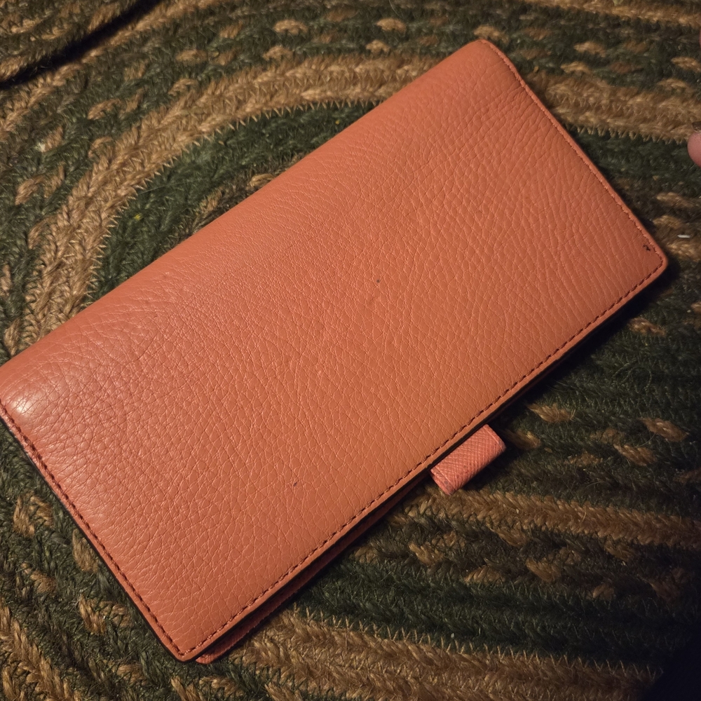 Coach Orange Leather Checkbook Holder GUC very Pretty !! - Picture 6 of 6